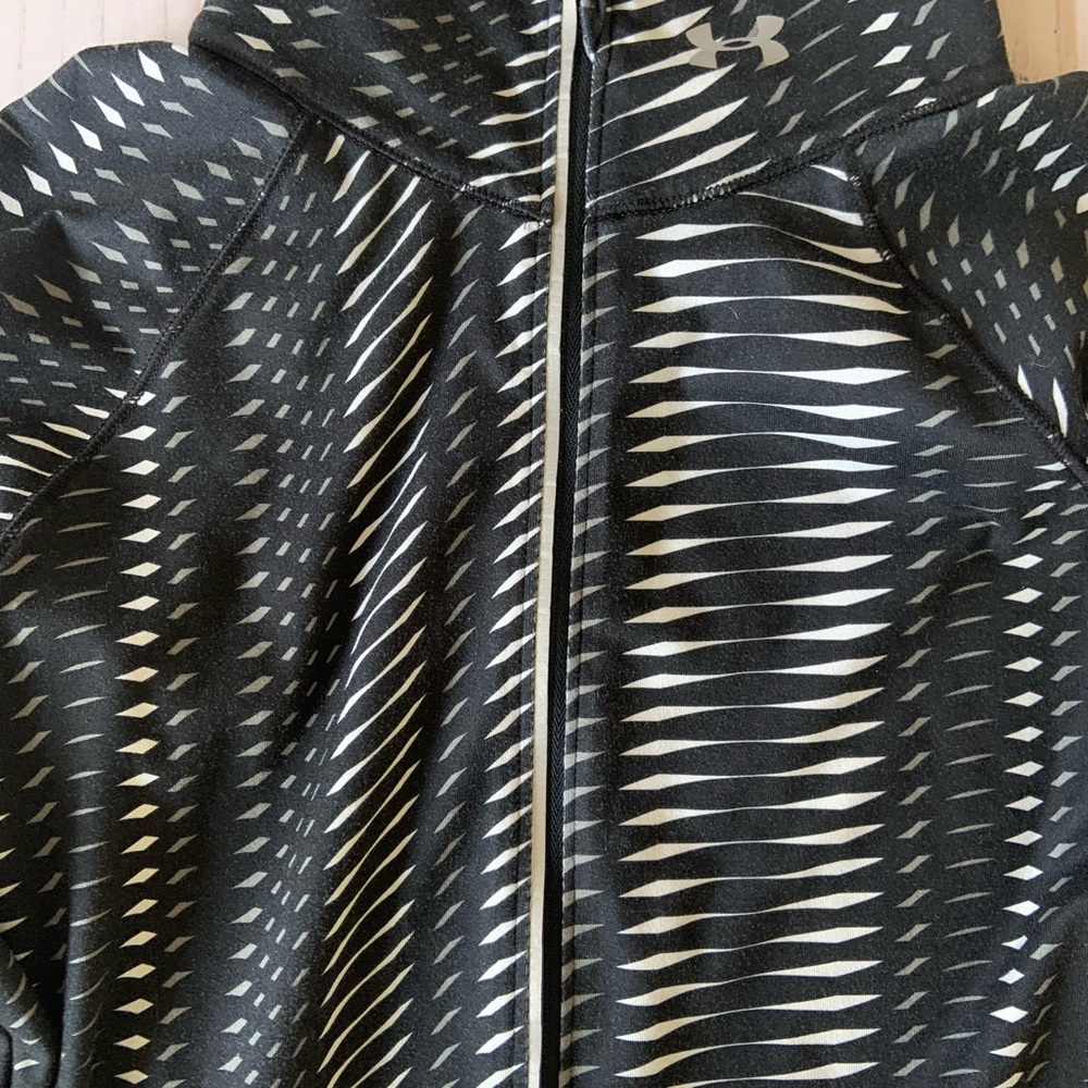 Black and white workout jacket